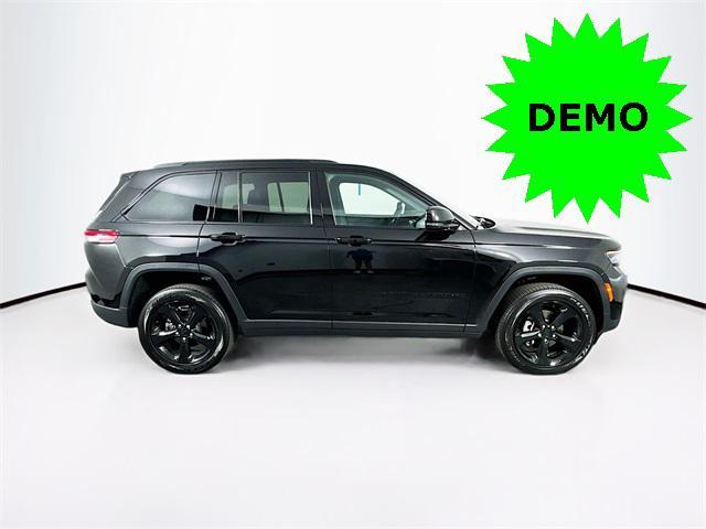 used 2024 Jeep Grand Cherokee car, priced at $38,989