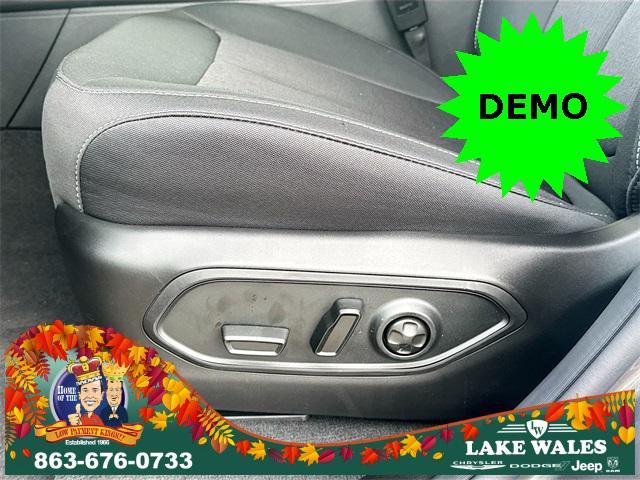 new 2025 Jeep Grand Cherokee L car, priced at $33,300