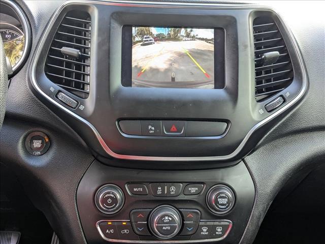 used 2019 Jeep Cherokee car, priced at $13,995