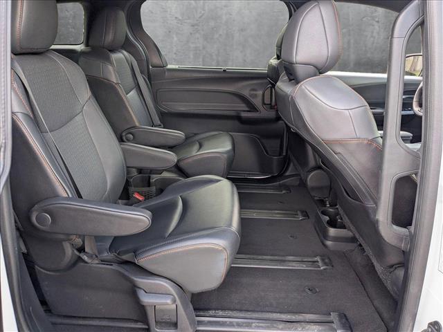 used 2022 Toyota Sienna car, priced at $35,952