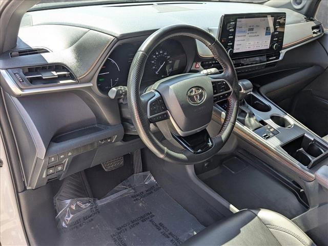 used 2022 Toyota Sienna car, priced at $35,952