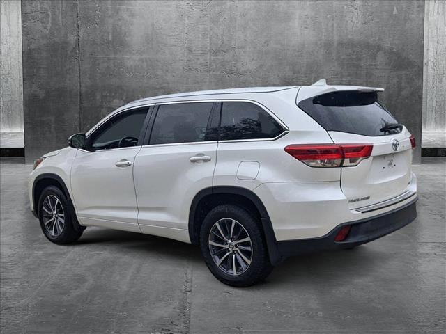 used 2018 Toyota Highlander car, priced at $24,952