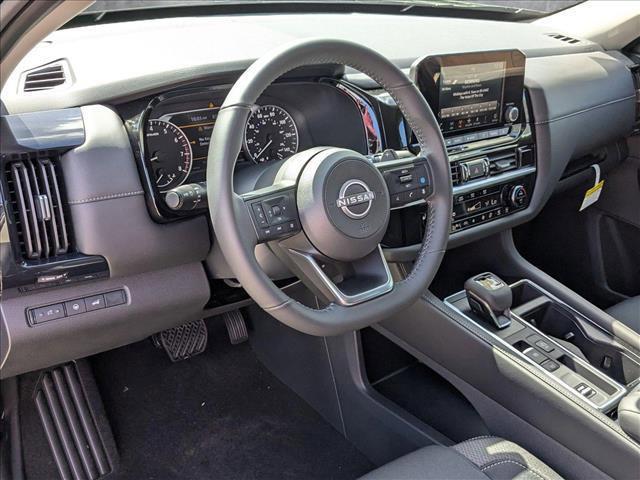 new 2025 Nissan Pathfinder car, priced at $39,484