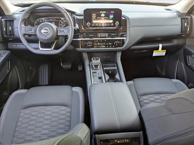 new 2025 Nissan Pathfinder car, priced at $40,116