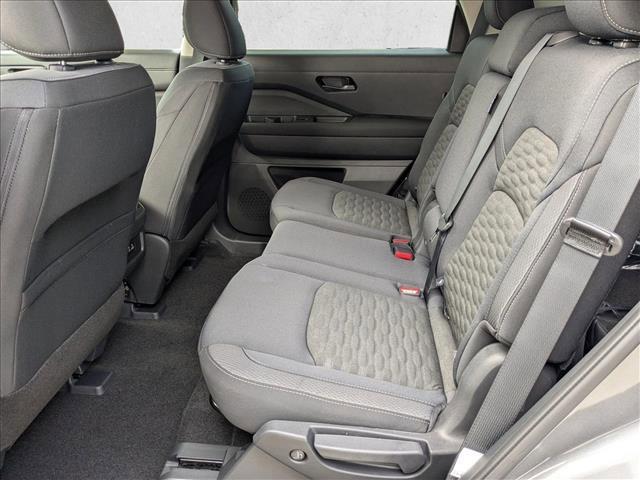 new 2025 Nissan Pathfinder car, priced at $34,757