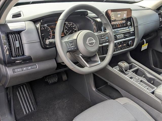 new 2025 Nissan Pathfinder car, priced at $34,757