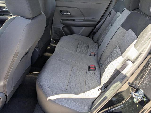 new 2025 Nissan Kicks car, priced at $27,051