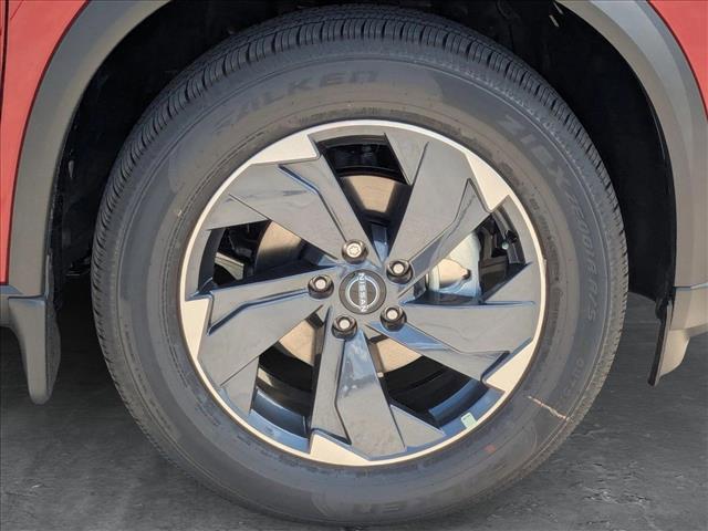 new 2025 Nissan Rogue car, priced at $32,886