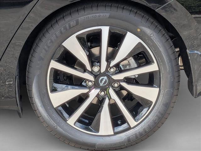 new 2025 Nissan Sentra car, priced at $25,594