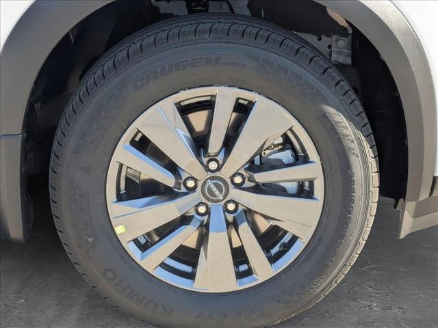 new 2025 Nissan Pathfinder car, priced at $39,918