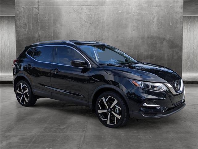 used 2022 Nissan Rogue Sport car, priced at $20,998