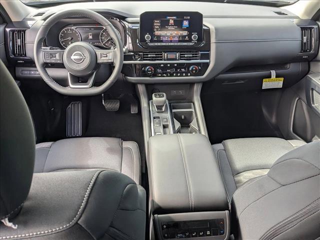 new 2025 Nissan Pathfinder car, priced at $34,757