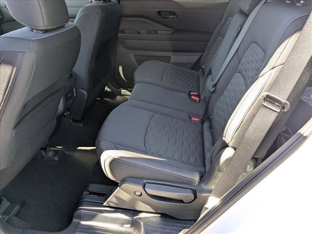 new 2025 Nissan Pathfinder car, priced at $35,163