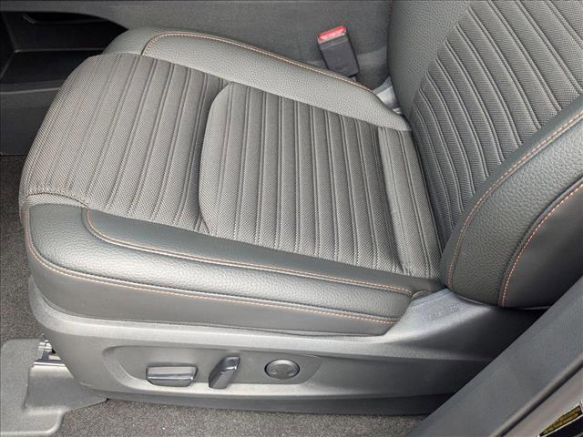 new 2025 Nissan Pathfinder car, priced at $43,888