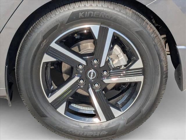 new 2025 Nissan Sentra car, priced at $22,912