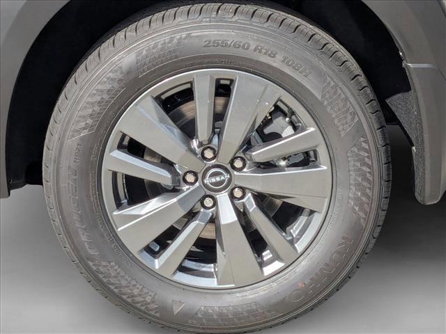 new 2025 Nissan Pathfinder car, priced at $34,757