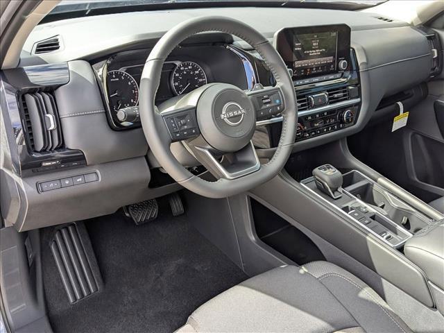 new 2025 Nissan Pathfinder car, priced at $34,757