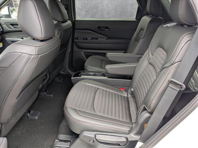new 2025 Nissan Pathfinder car, priced at $44,519
