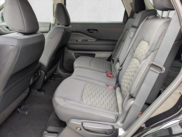 new 2025 Nissan Pathfinder car, priced at $34,757