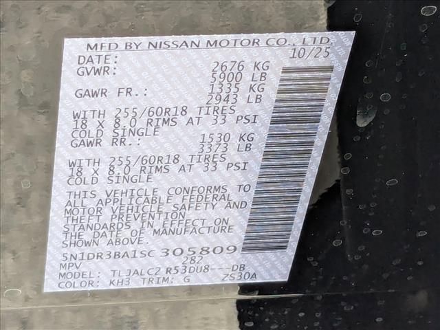 new 2025 Nissan Pathfinder car, priced at $34,757