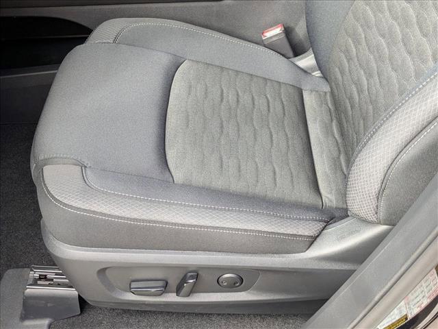 new 2025 Nissan Pathfinder car, priced at $34,757