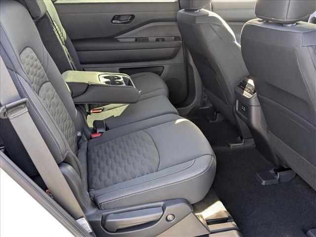 new 2025 Nissan Pathfinder car, priced at $35,163