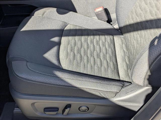 new 2025 Nissan Pathfinder car, priced at $35,163