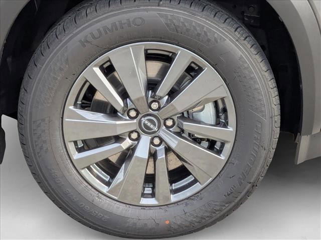 new 2025 Nissan Pathfinder car, priced at $34,748