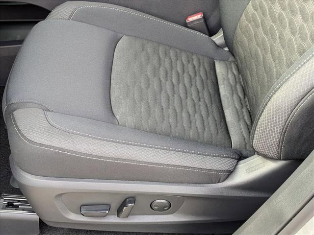 new 2025 Nissan Pathfinder car, priced at $34,748