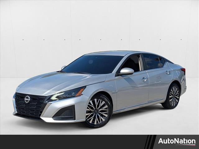 used 2023 Nissan Altima car, priced at $18,952