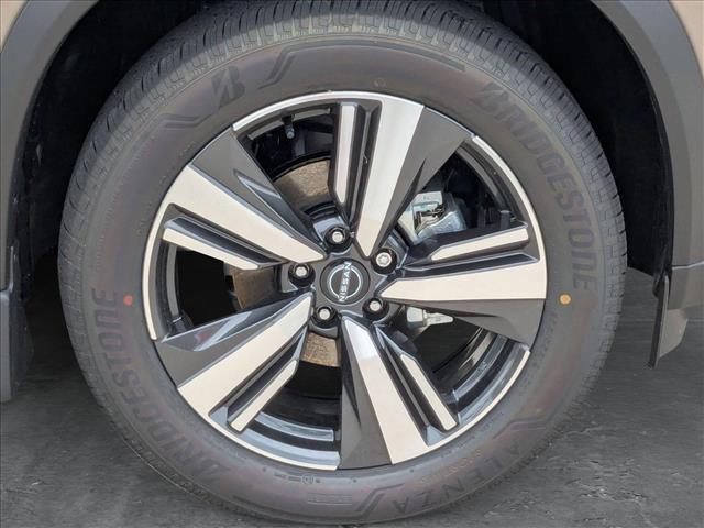 new 2025 Nissan Rogue car, priced at $38,422