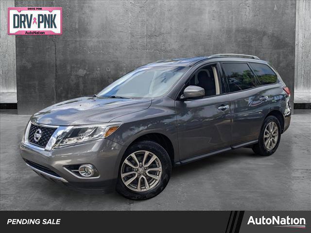 used 2016 Nissan Pathfinder car, priced at $15,436