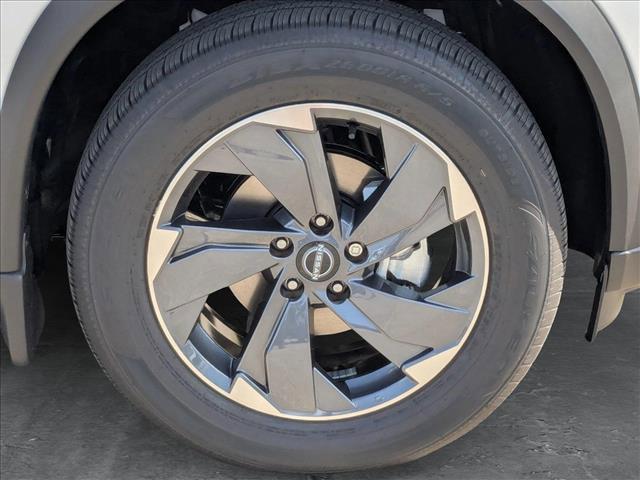 new 2025 Nissan Rogue car, priced at $32,886