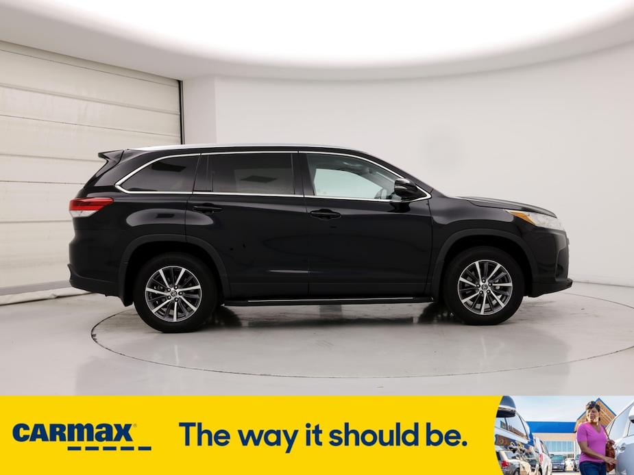 used 2019 Toyota Highlander car, priced at $29,998