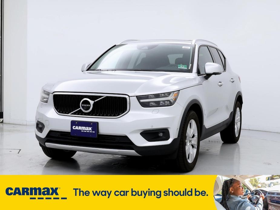 used 2019 Volvo XC40 car, priced at $27,998