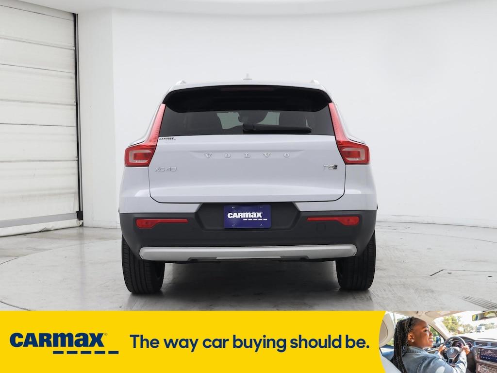 used 2022 Volvo XC40 car, priced at $32,998
