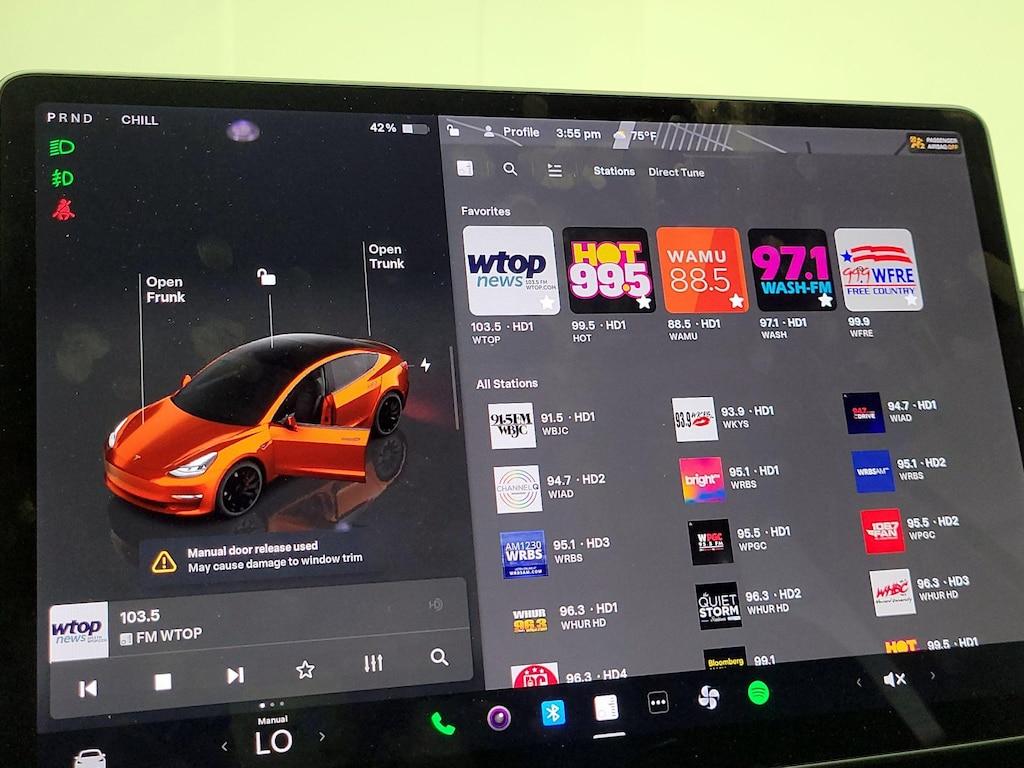 used 2022 Tesla Model 3 car, priced at $29,998