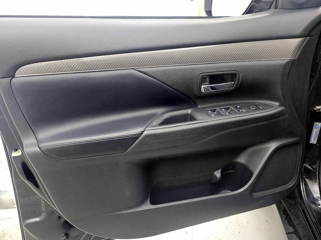 used 2020 Mitsubishi Outlander car, priced at $20,998