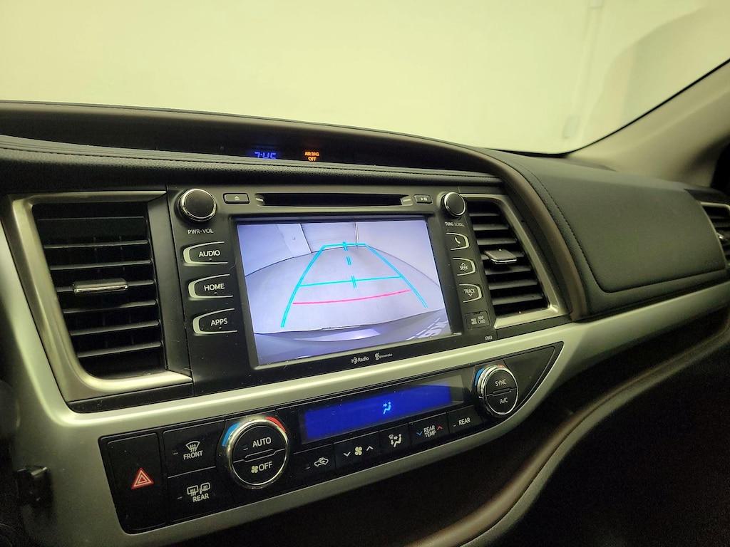 used 2014 Toyota Highlander car, priced at $18,998