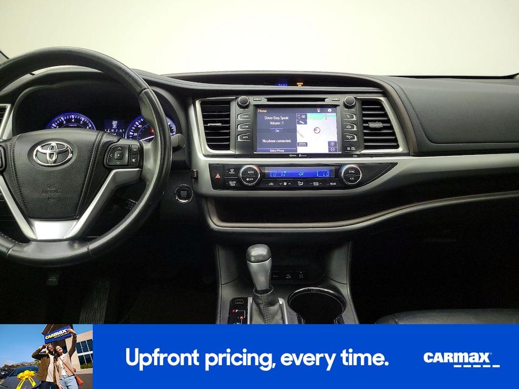used 2014 Toyota Highlander car, priced at $18,998