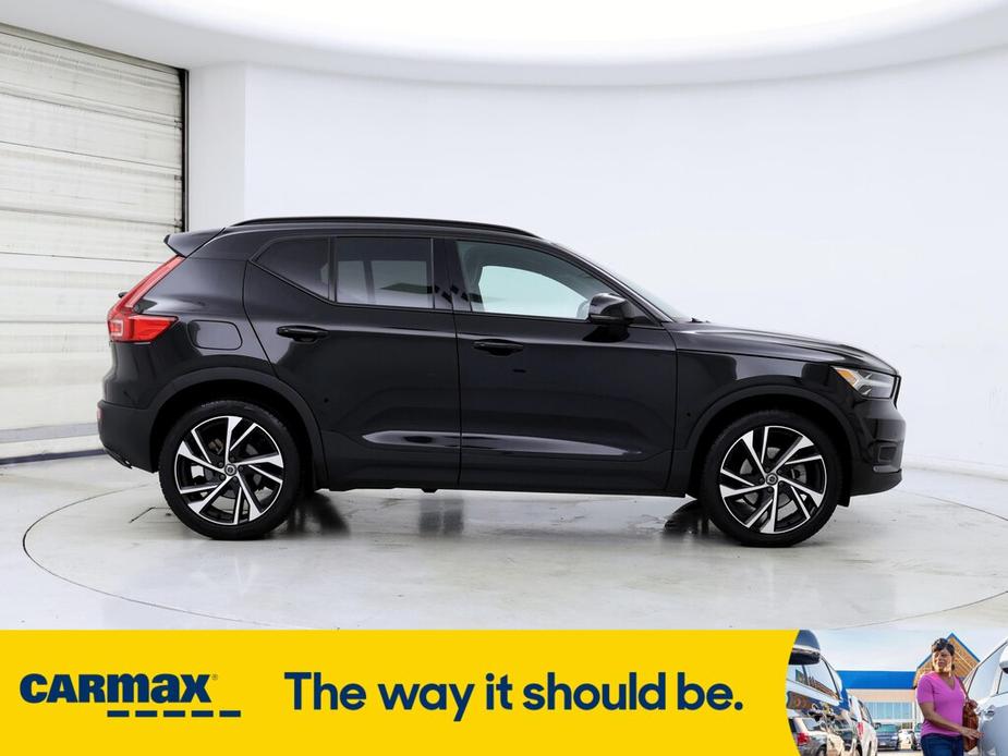 used 2021 Volvo XC40 car, priced at $32,998