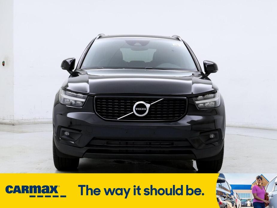 used 2021 Volvo XC40 car, priced at $32,998