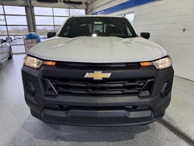 new 2024 Chevrolet Colorado car, priced at $32,595