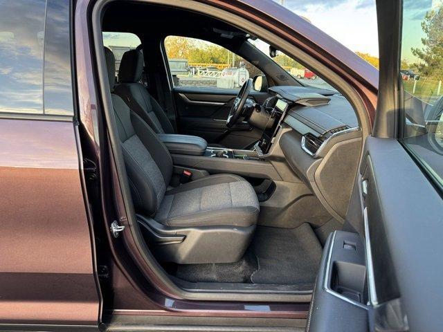 used 2025 GMC Acadia car, priced at $34,000