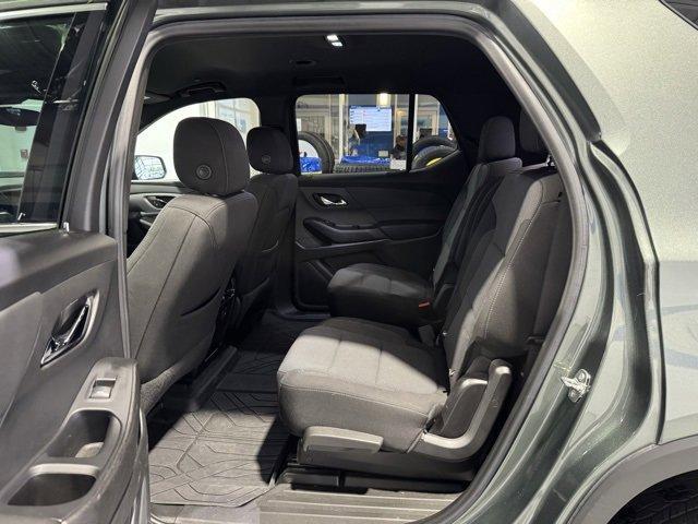 used 2022 Chevrolet Traverse car, priced at $28,000