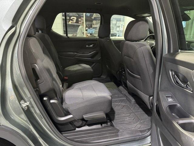 used 2022 Chevrolet Traverse car, priced at $28,000