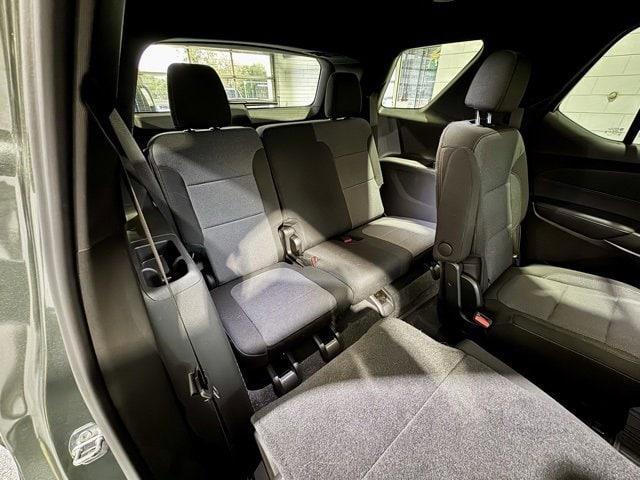 used 2022 Chevrolet Traverse car, priced at $28,000