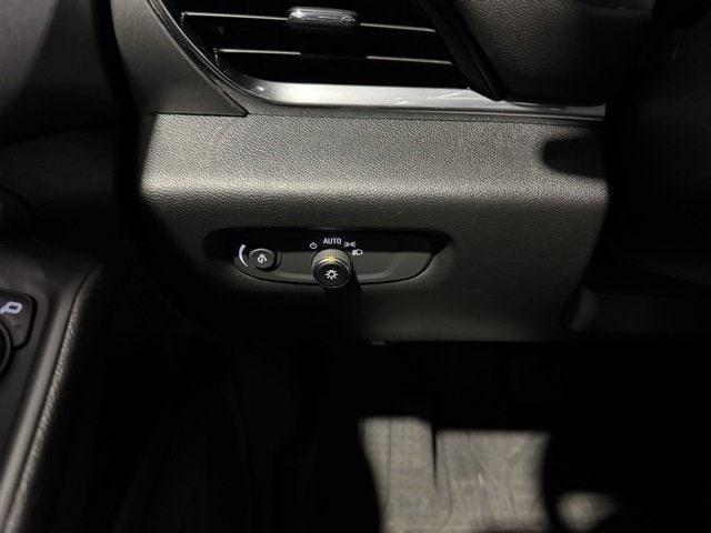 used 2022 Chevrolet Traverse car, priced at $28,000