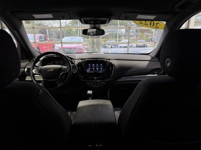 used 2022 Chevrolet Traverse car, priced at $28,000