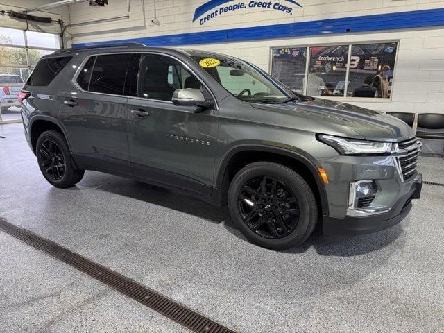 used 2022 Chevrolet Traverse car, priced at $28,000